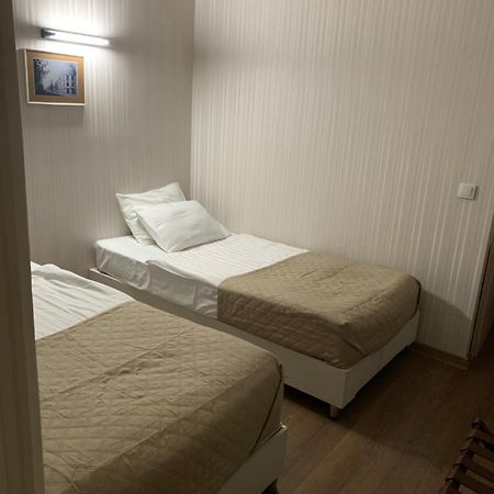 Hotel The Builder 124 Tbilisi Exterior photo